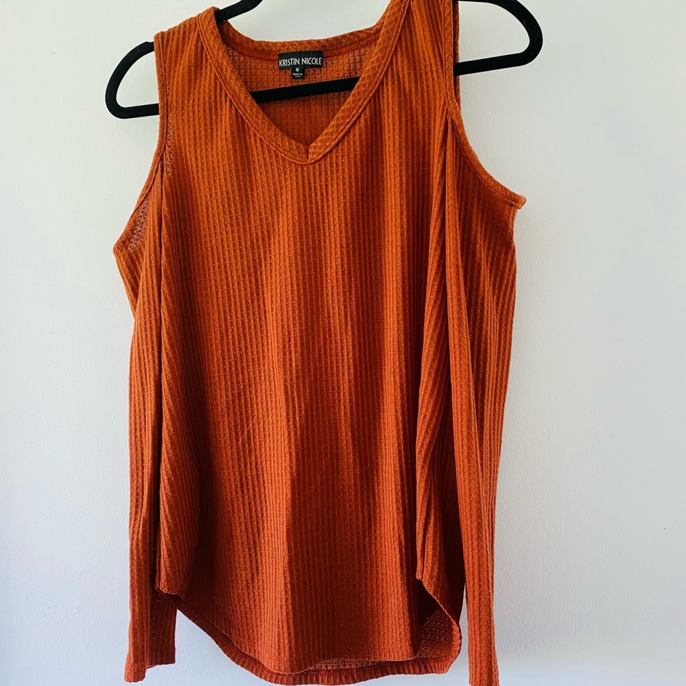 Off the shoulder Long sleeve